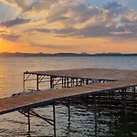 Platan With Lakeview Balatonboglar