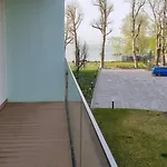Platan With Lakeview Homestay Balatonboglar